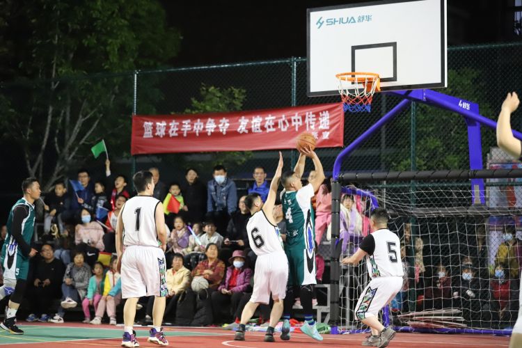 争中笑到
